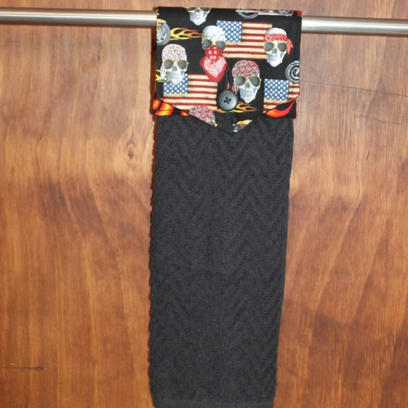 AMERICAN FLAG, MOTORCYCLE, SKULL FLAME HANDMADE HANGING KITCHEN BLACK HAND TOWEL - Picture 4 of 5